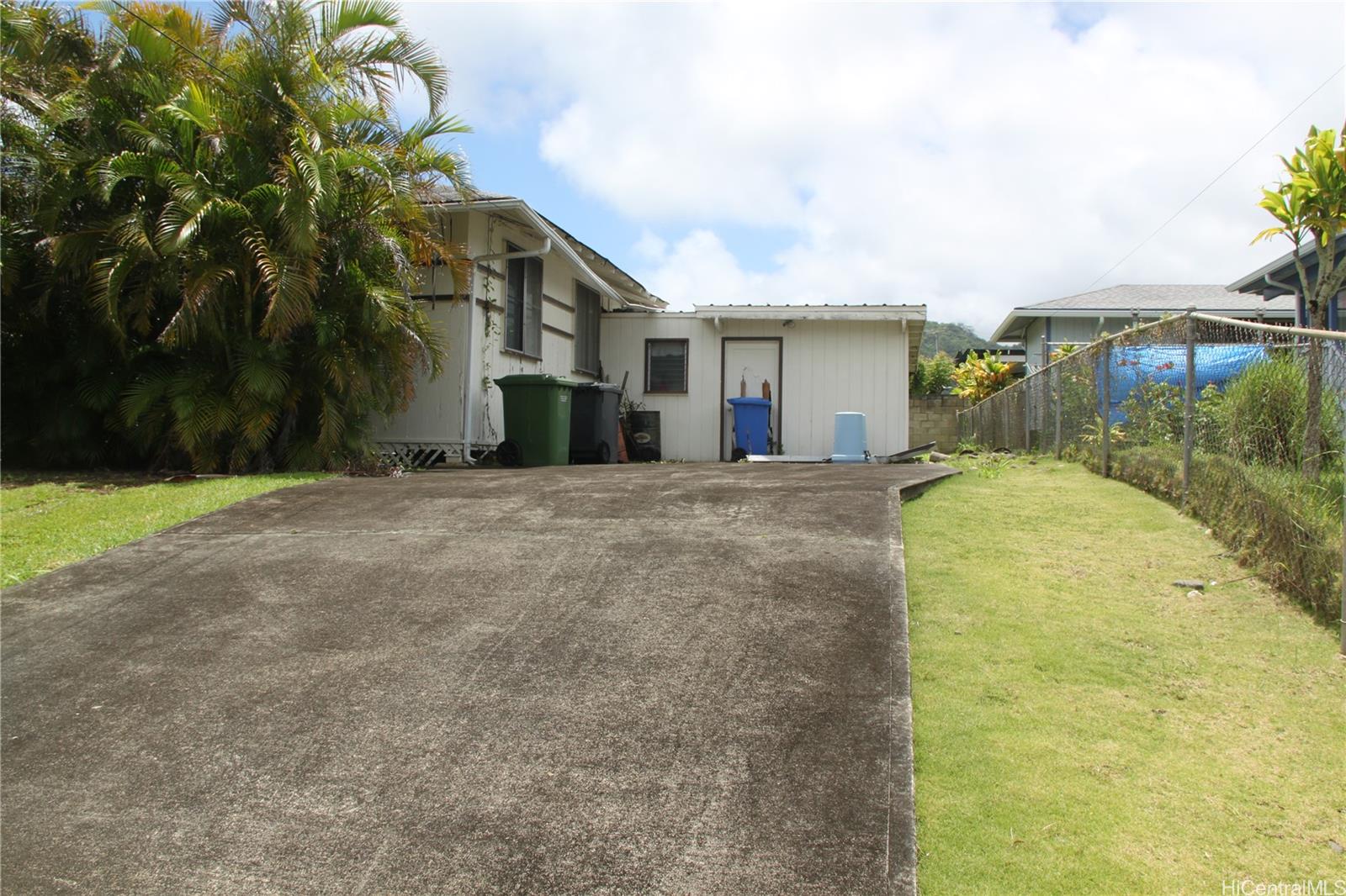 45-420 Pua Makahala Street