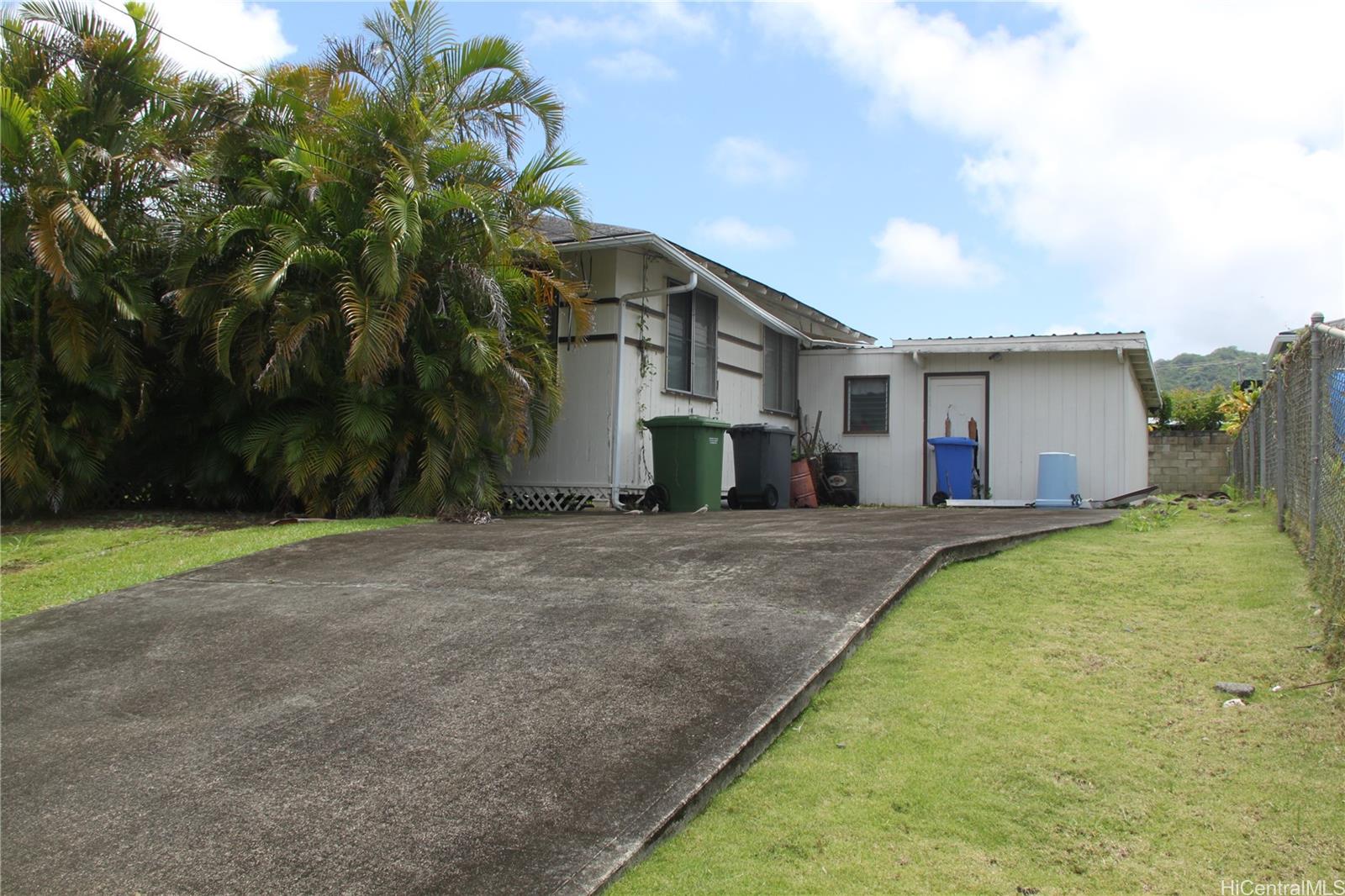 45-420 Pua Makahala Street