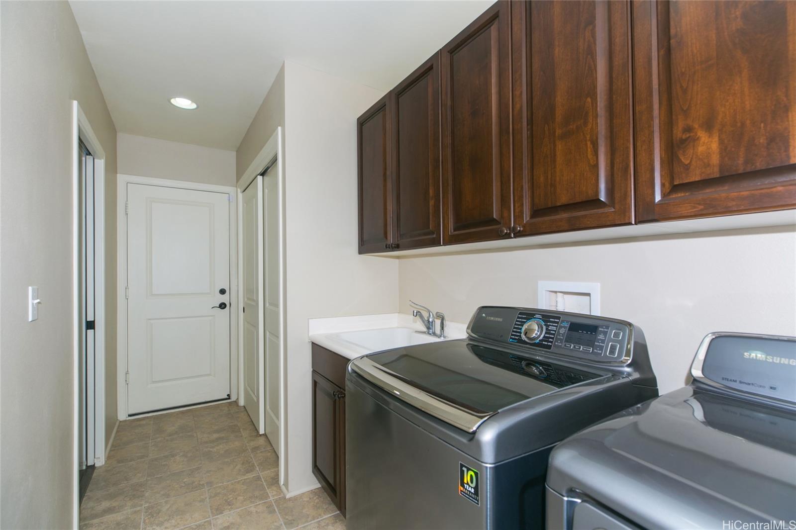 91-1056 Olowa Street