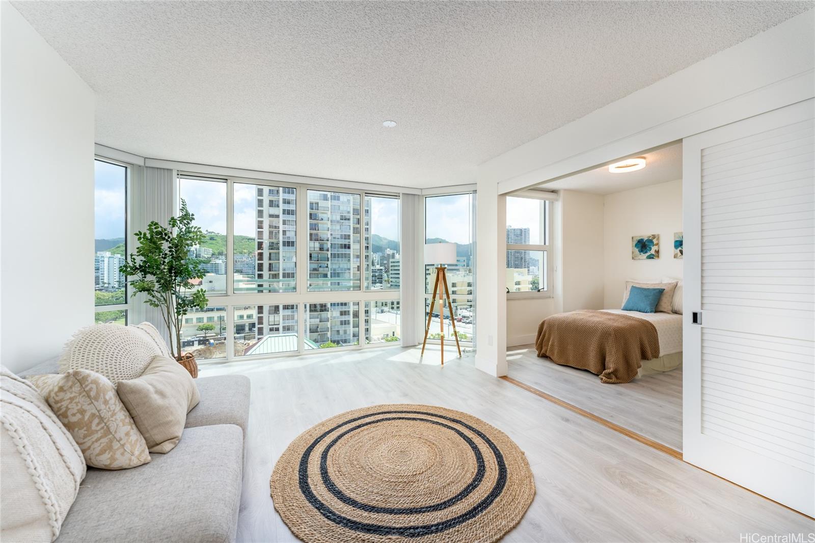 801 S King Street  Unit 1208