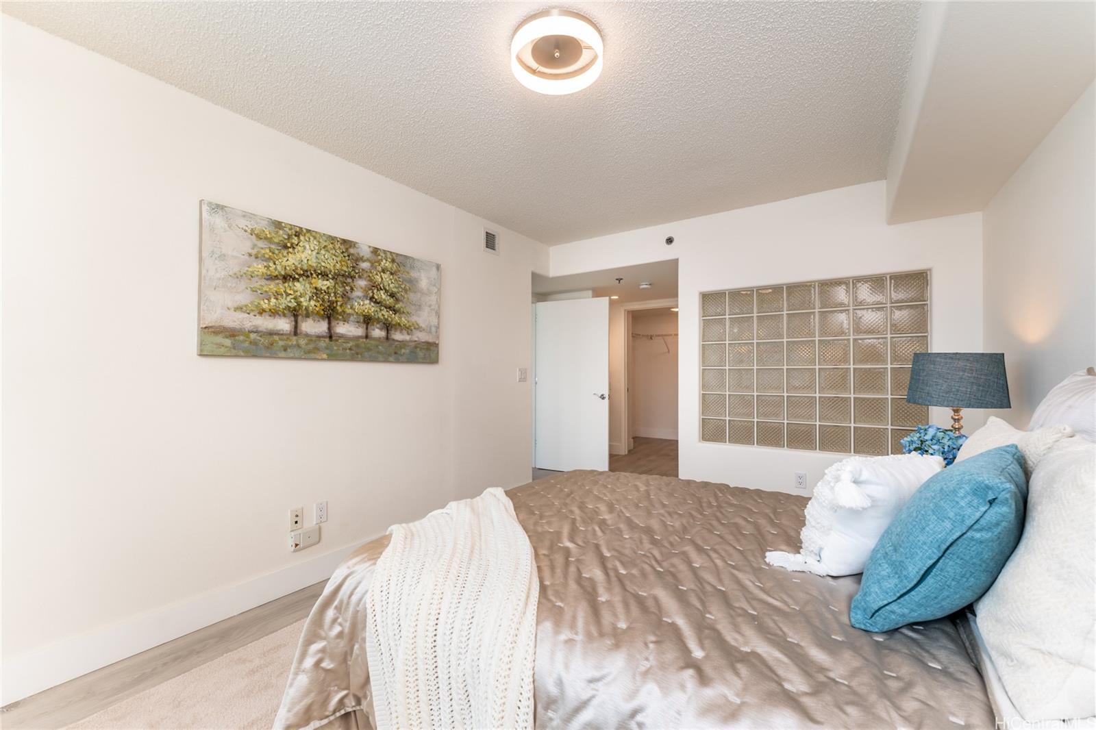 801 S King Street  Unit 1208