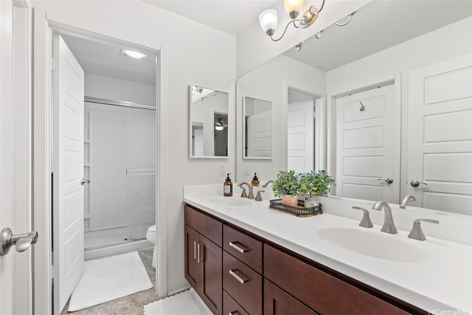 91-1088 Iliahialoe Loop