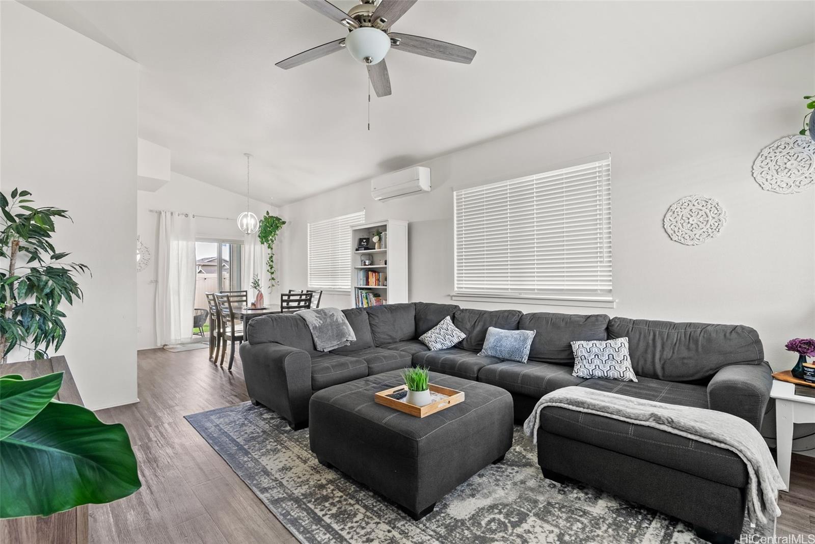 91-1088 Iliahialoe Loop