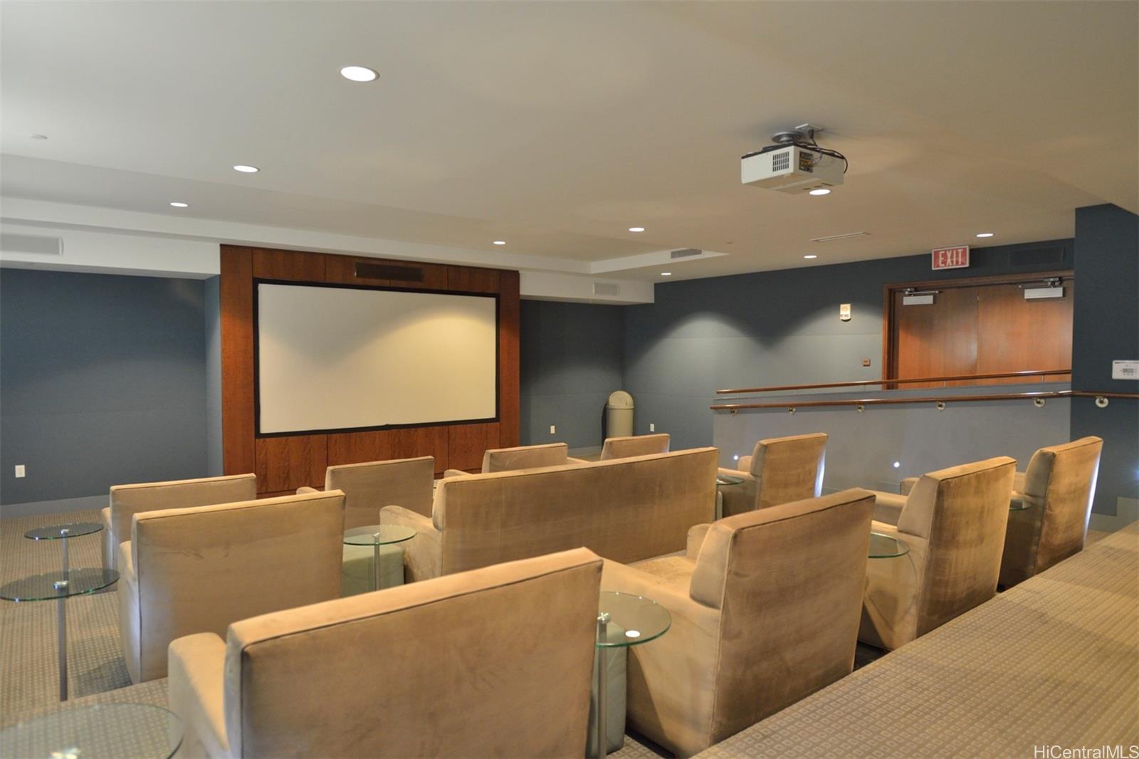 1177 Queen Street  Unit 3503