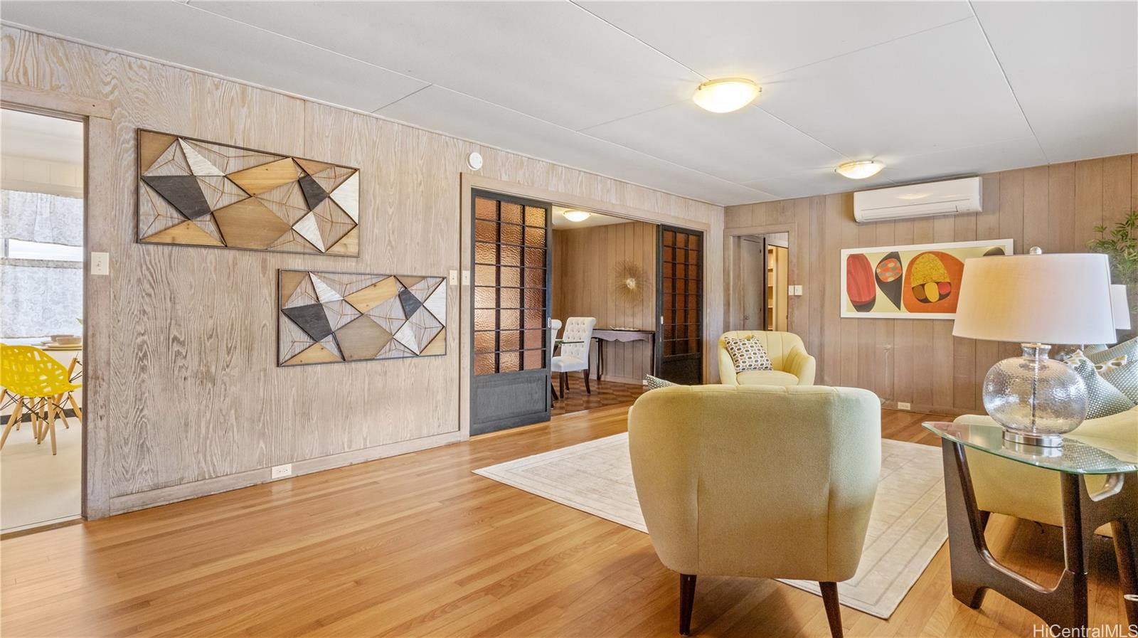 Photo 2 of 20