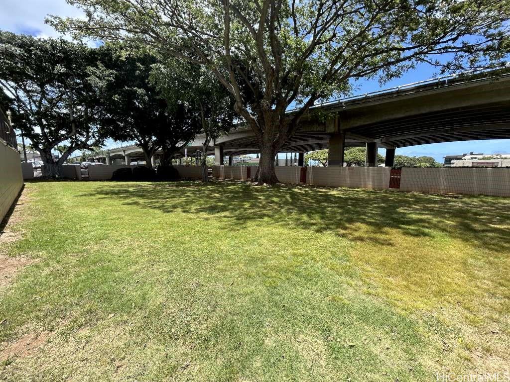 4300 Waialae Avenue  Unit B1205