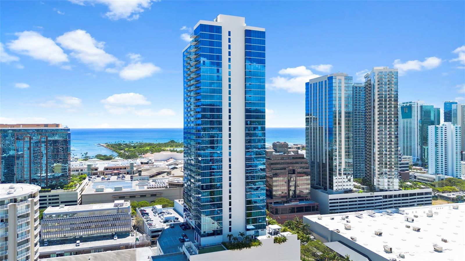 629 Keeaumoku Street  Unit 1710