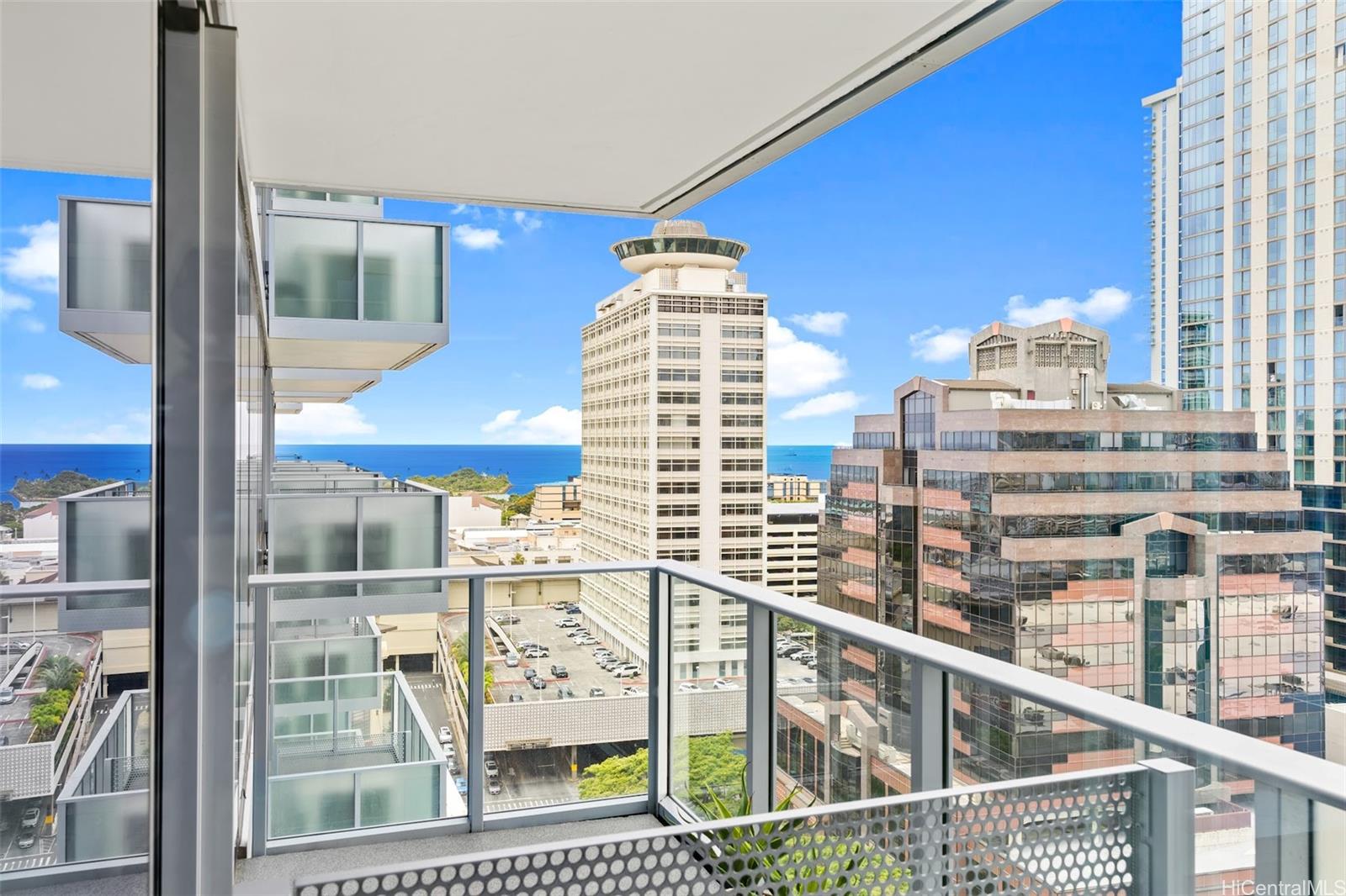 629 Keeaumoku Street  Unit 1710