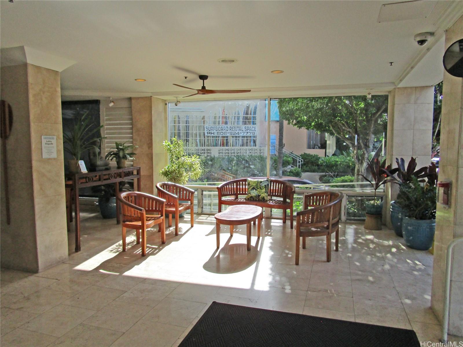 Photo 11 of 22