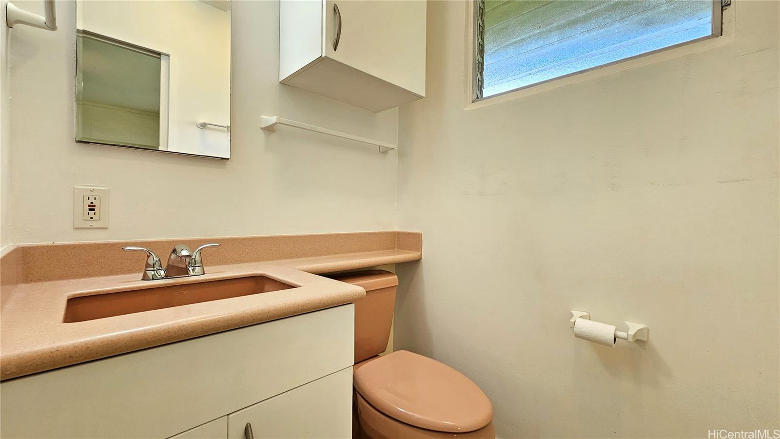 1450-1 Hunakai Street  Unit 1