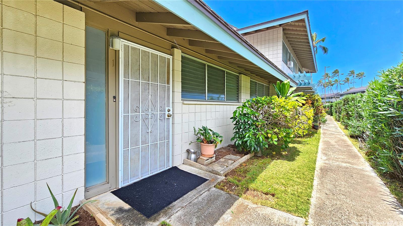1450-1 Hunakai Street  Unit 1