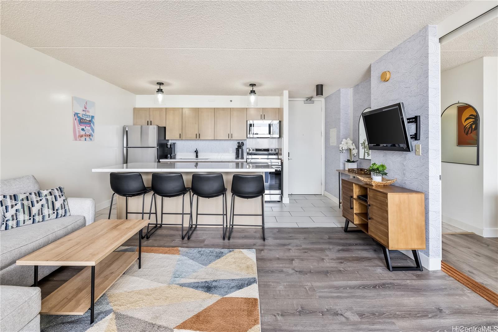 201 Ohua Avenue  Unit Mauka 3708