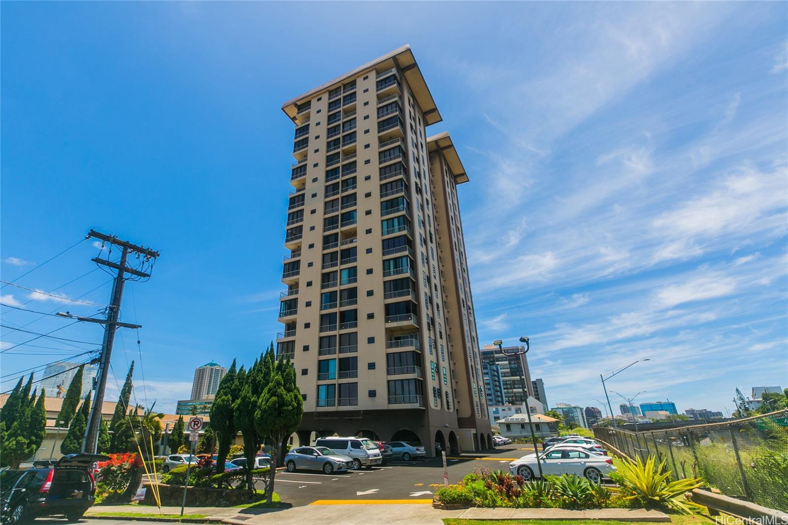 1314 Victoria Street 1404