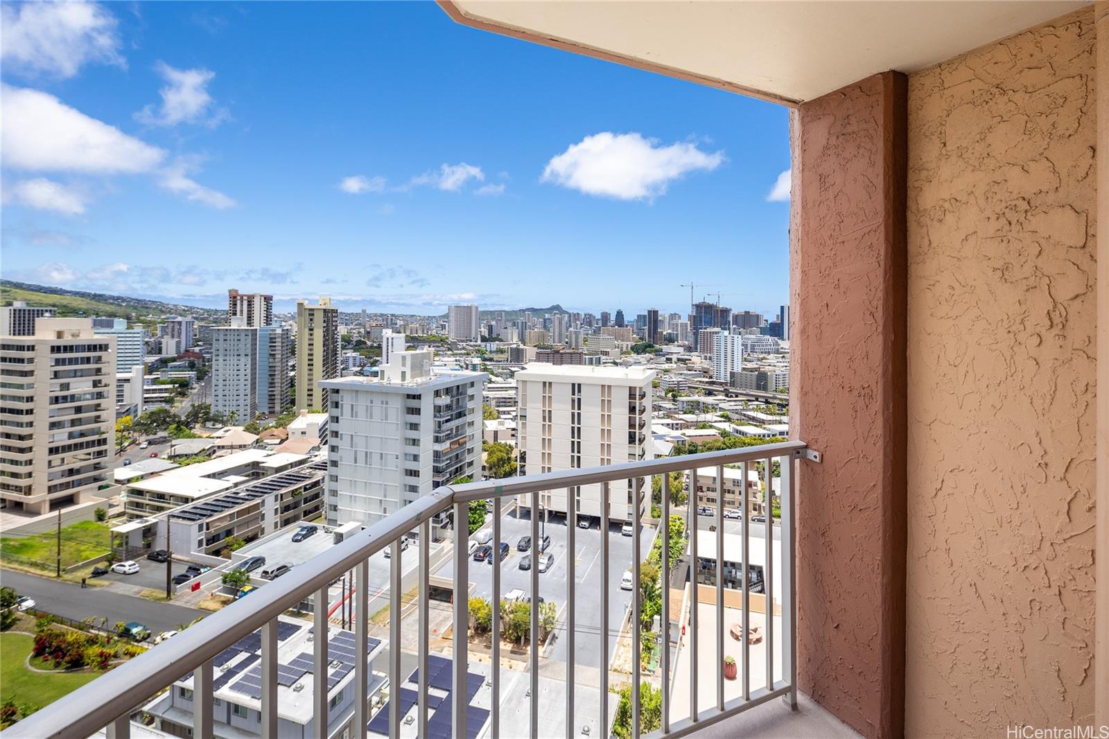 1031 Maunaihi Place 801