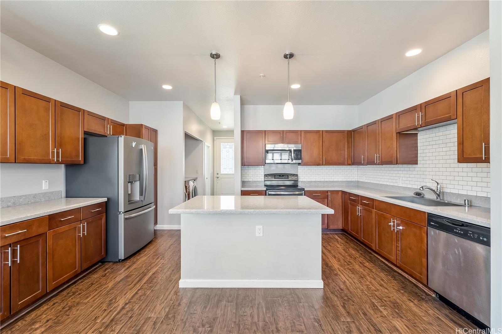 801 Kakala Street  Unit 1806
