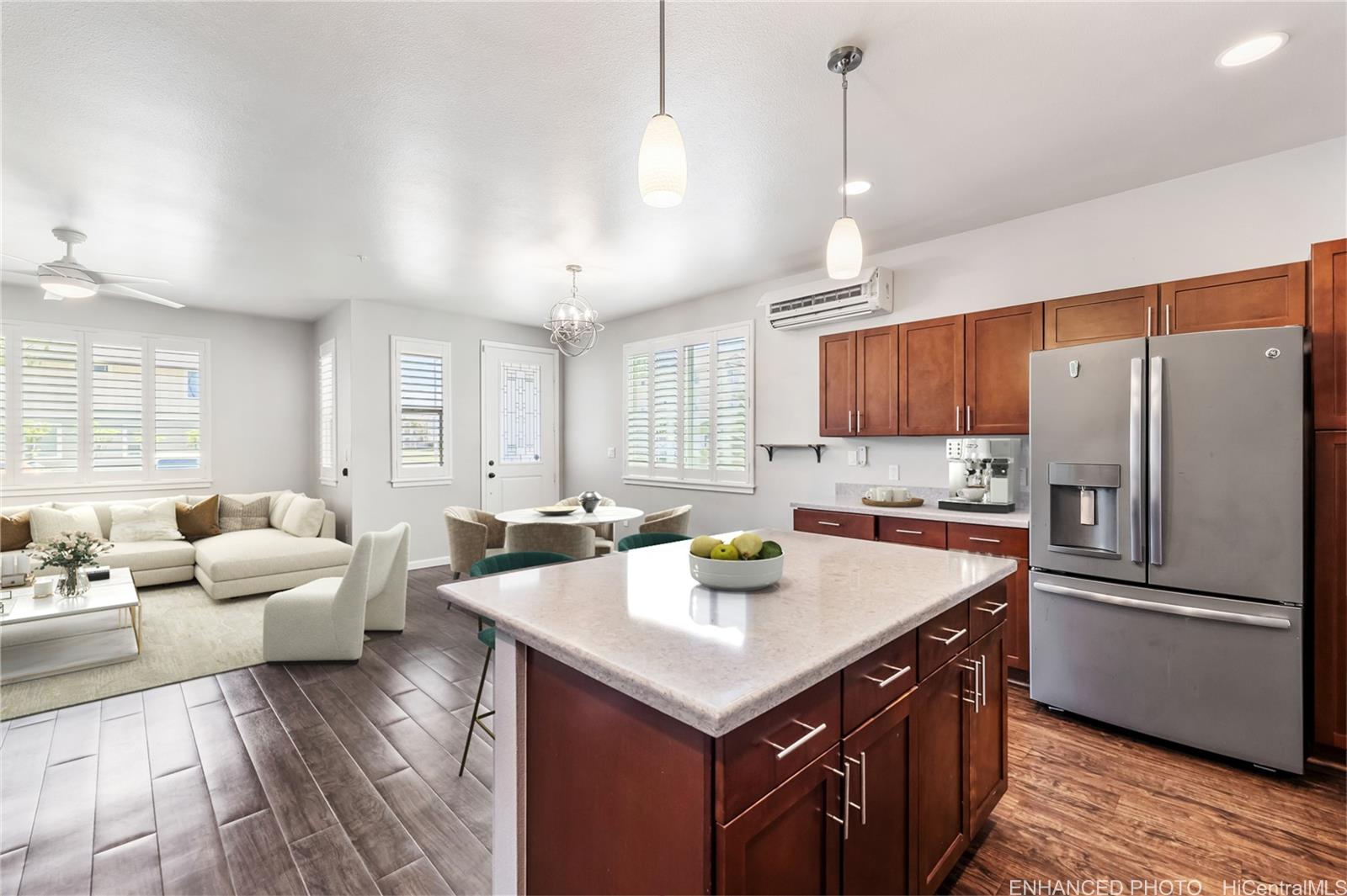 801 Kakala Street  Unit 1806