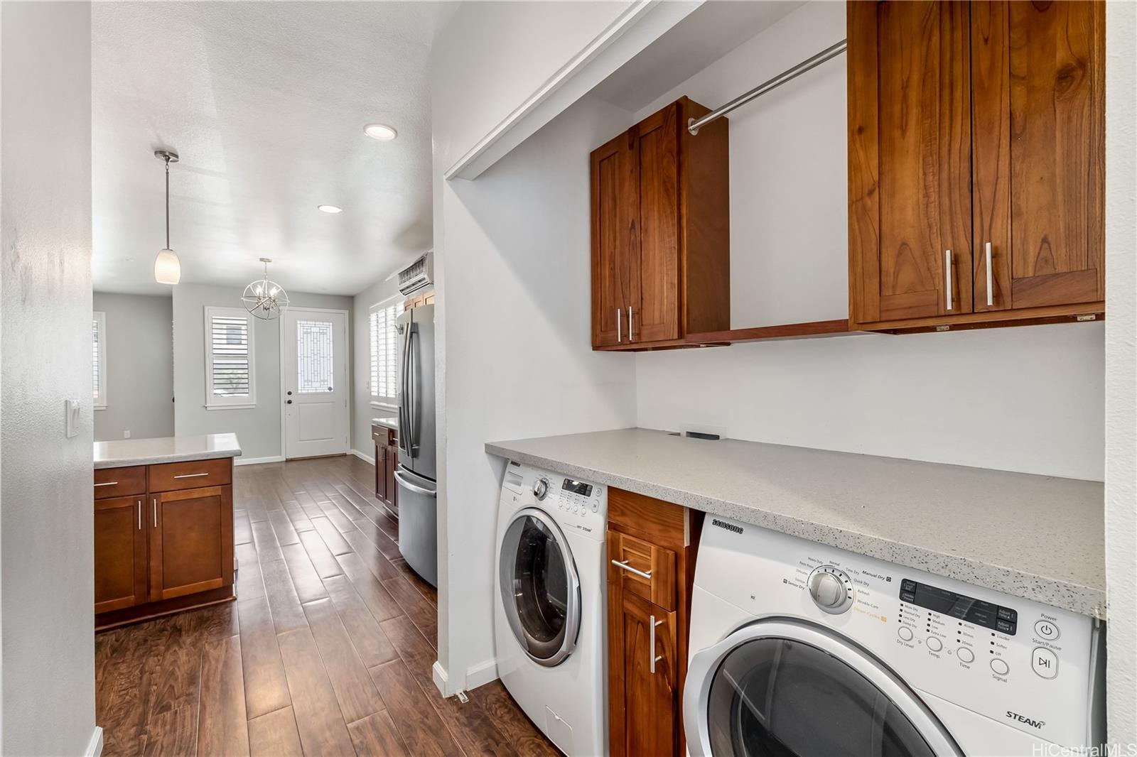 801 Kakala Street  Unit 1806