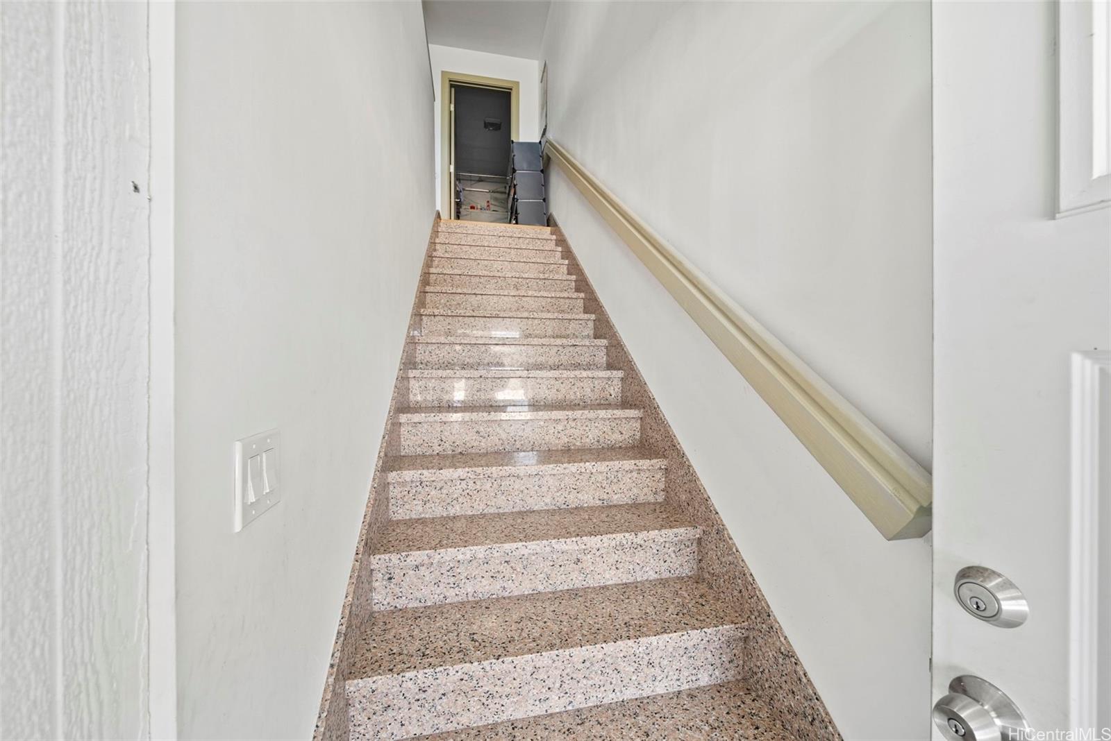 99-438 Ulune Street