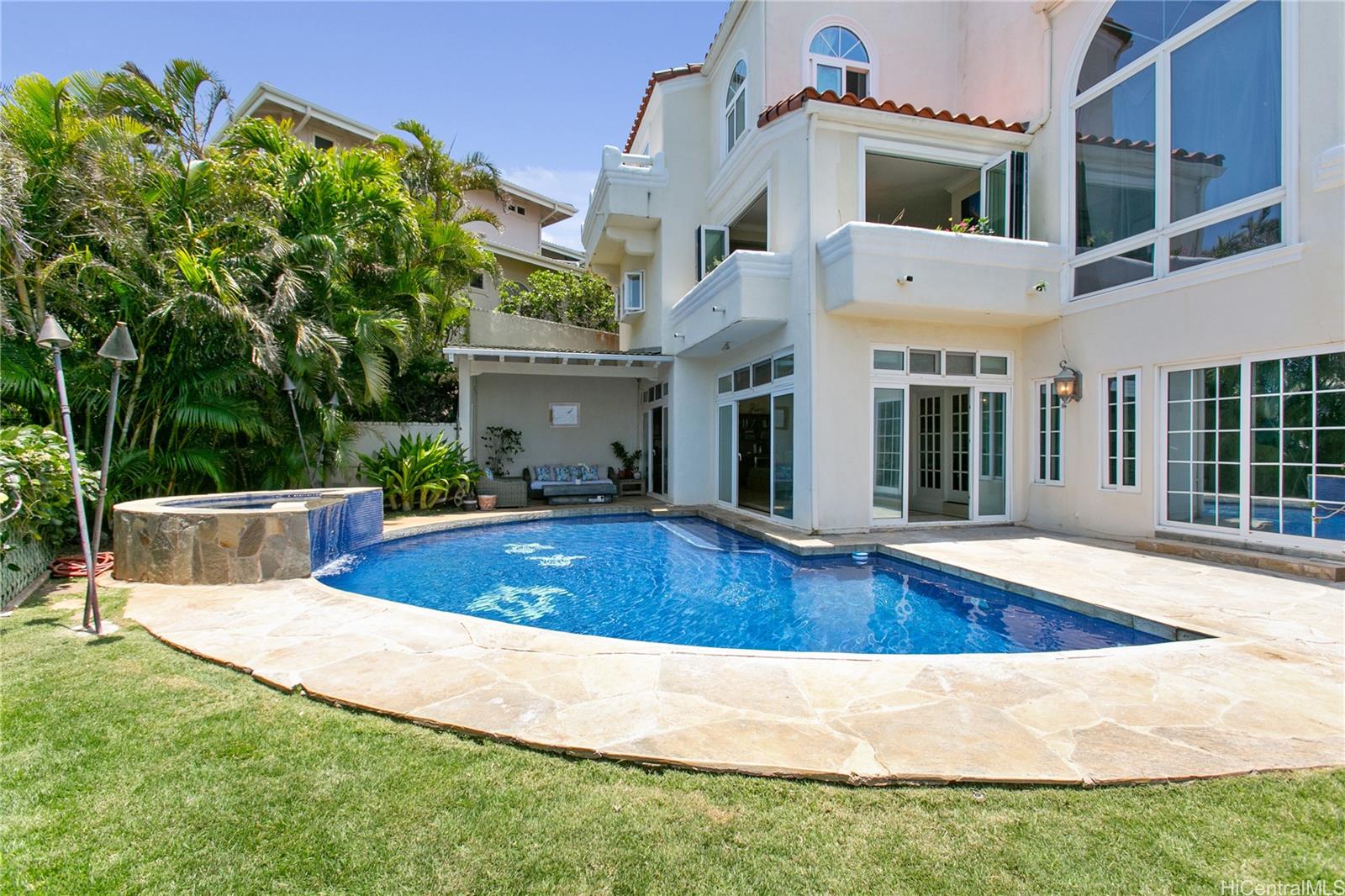 96 Moaniala Place