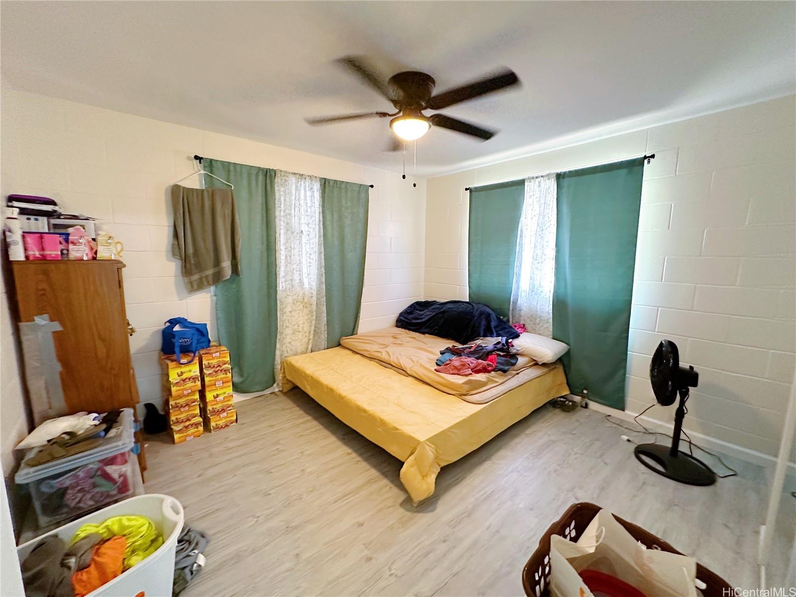 Photo 7 of 22