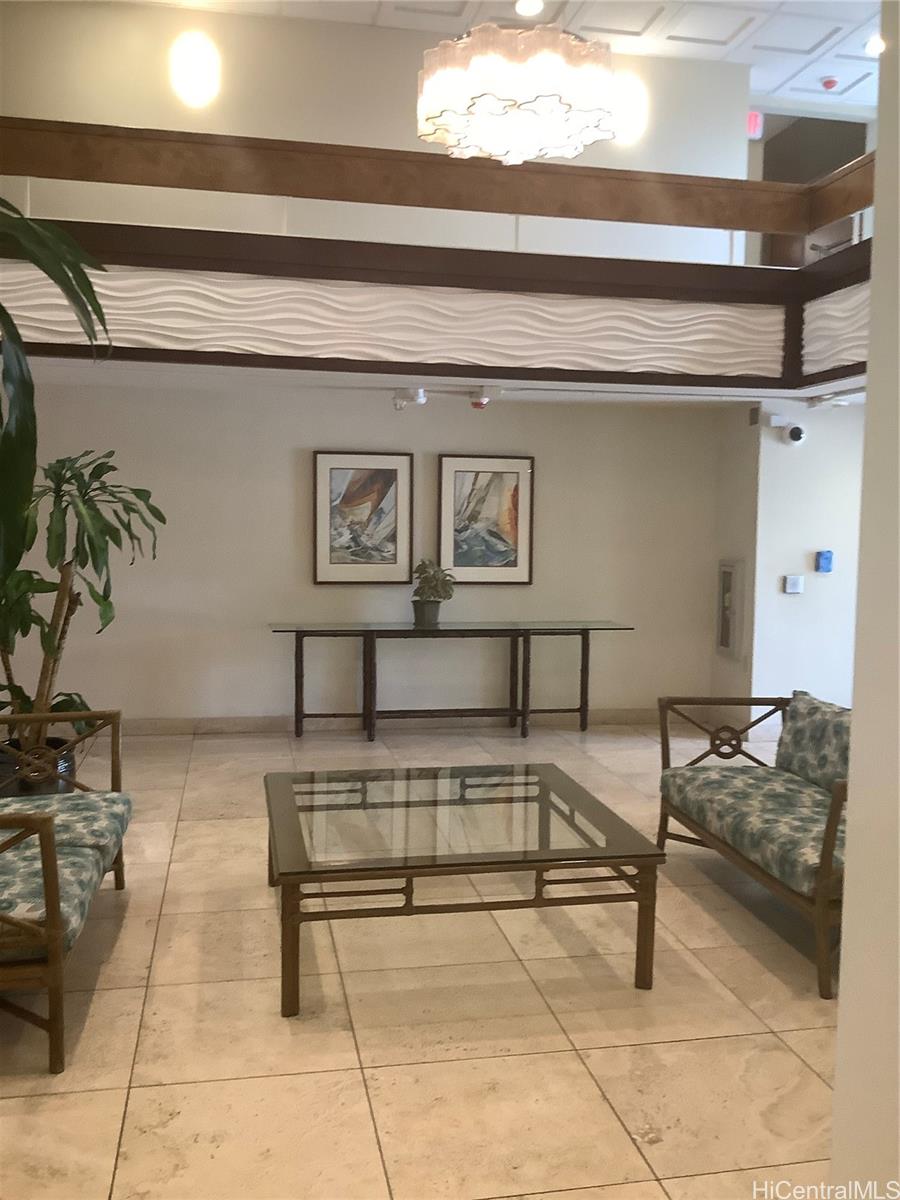 Photo 22 of 25