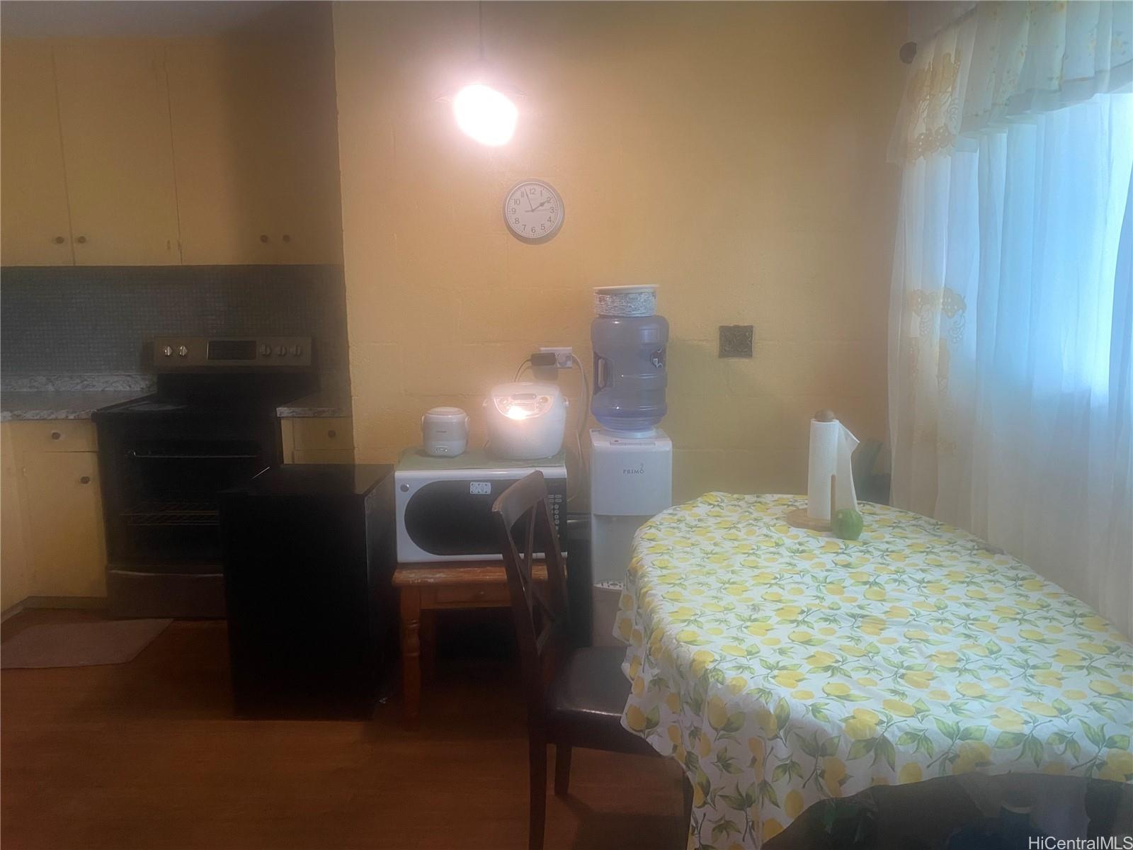 94-249 Waikele Road  Unit A205