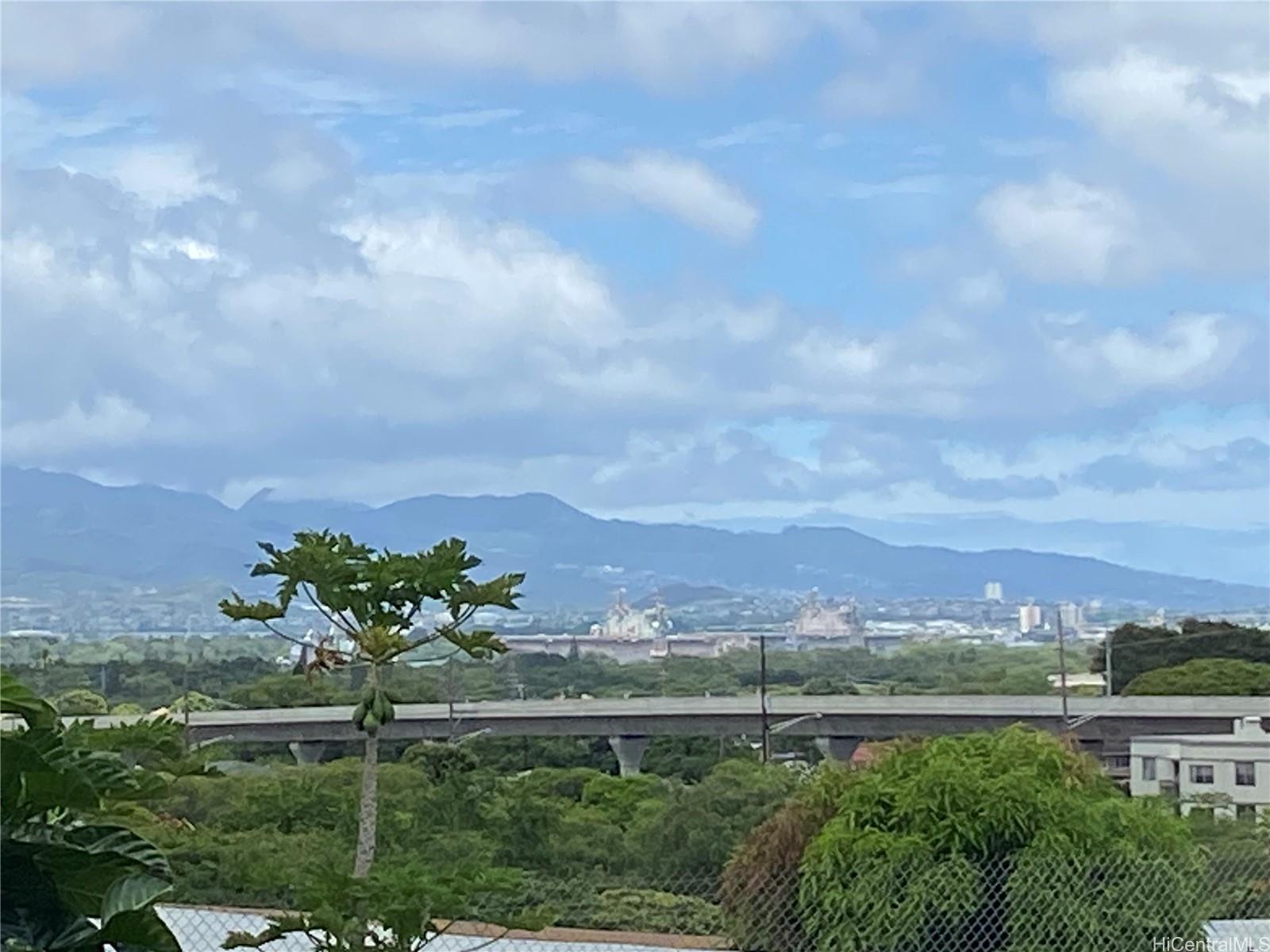 94-249 Waikele Road  Unit A205