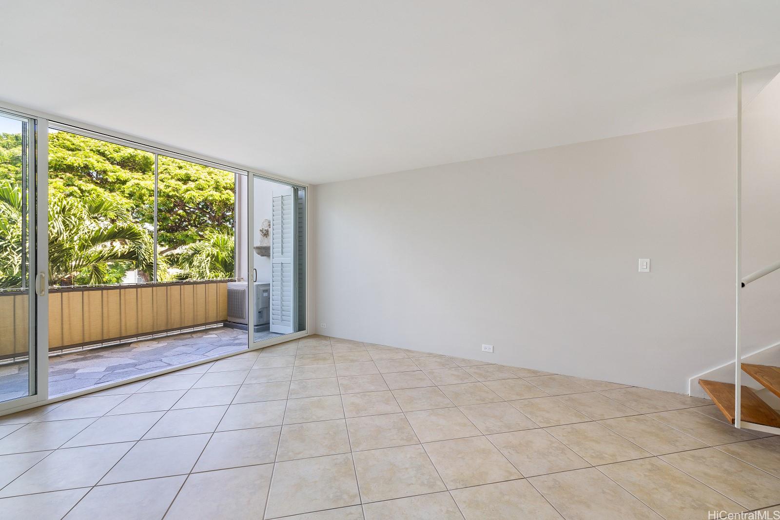 3030 Pualei Circle  Unit 304