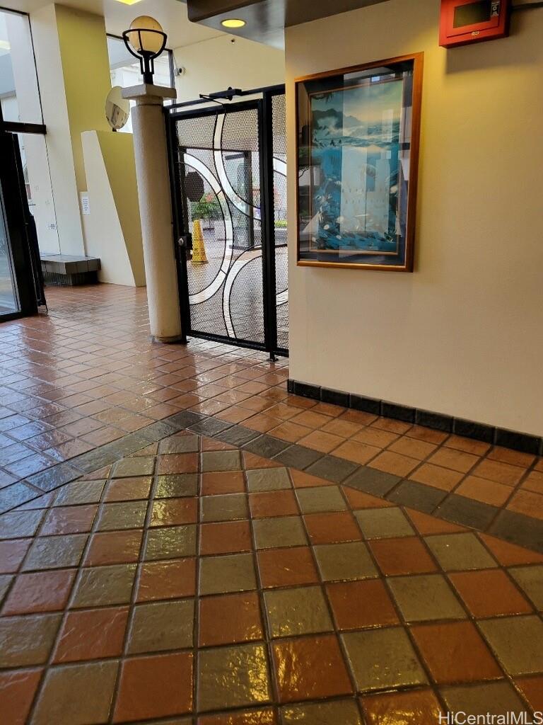 Photo 2 of 8