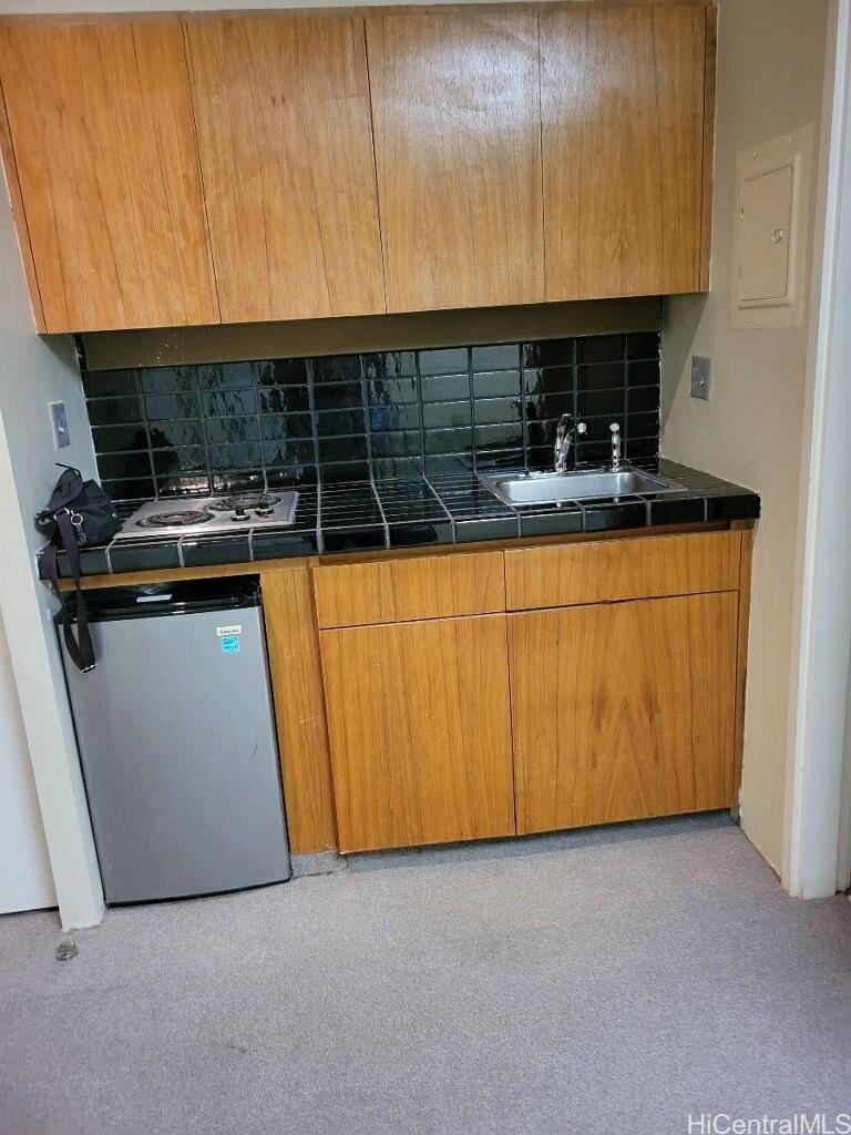Photo 6 of 8
