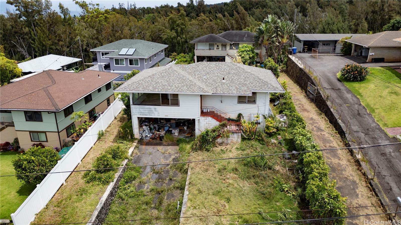 1861 Kualono Street