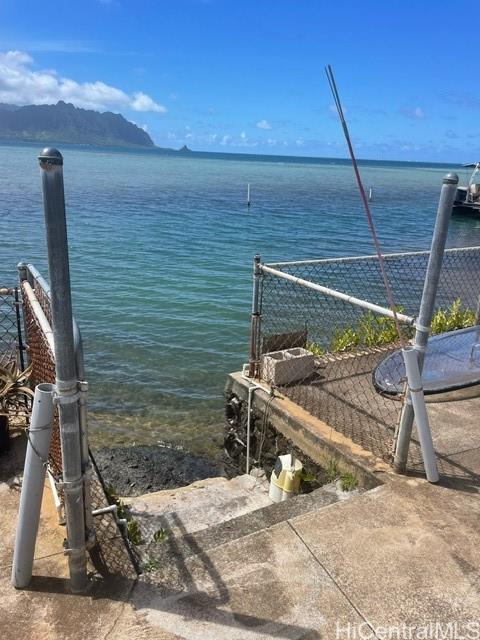 Photo 9 of 16