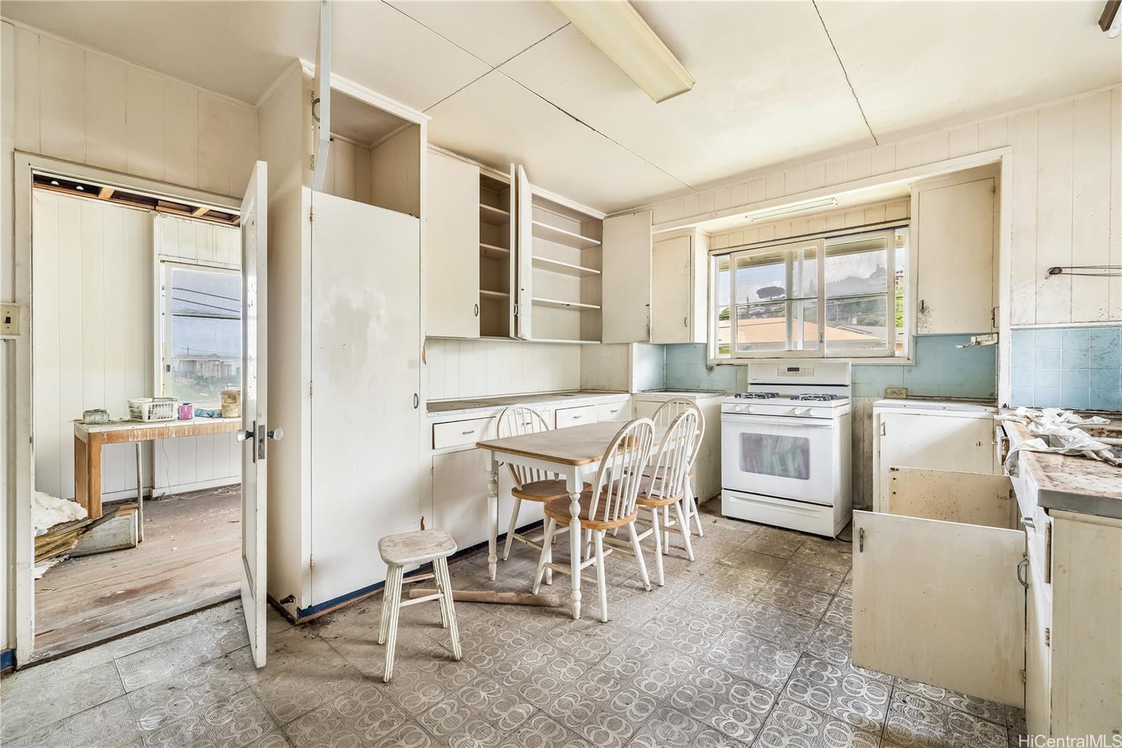2511 Pauoa Road