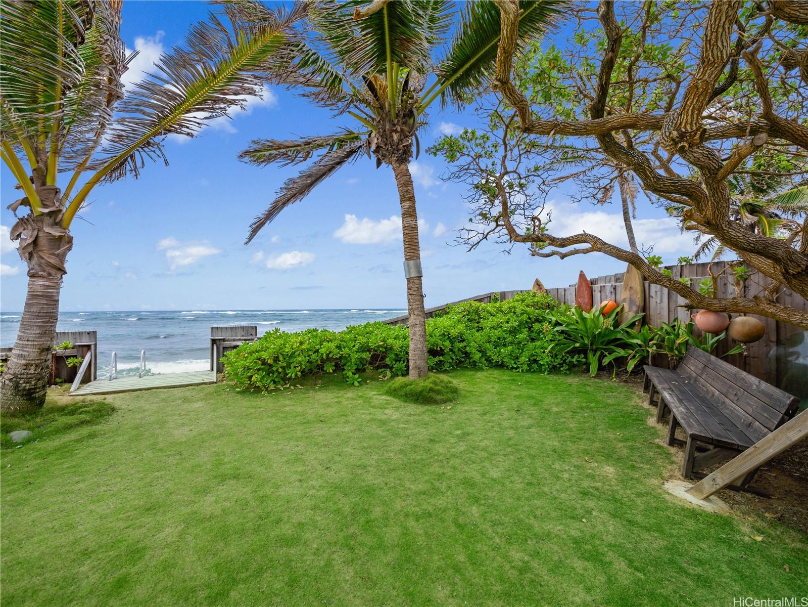 Photo 19 of 25