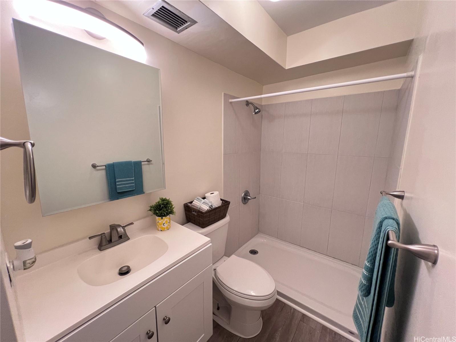 2345 Ala Wai Boulevard  Unit 1518