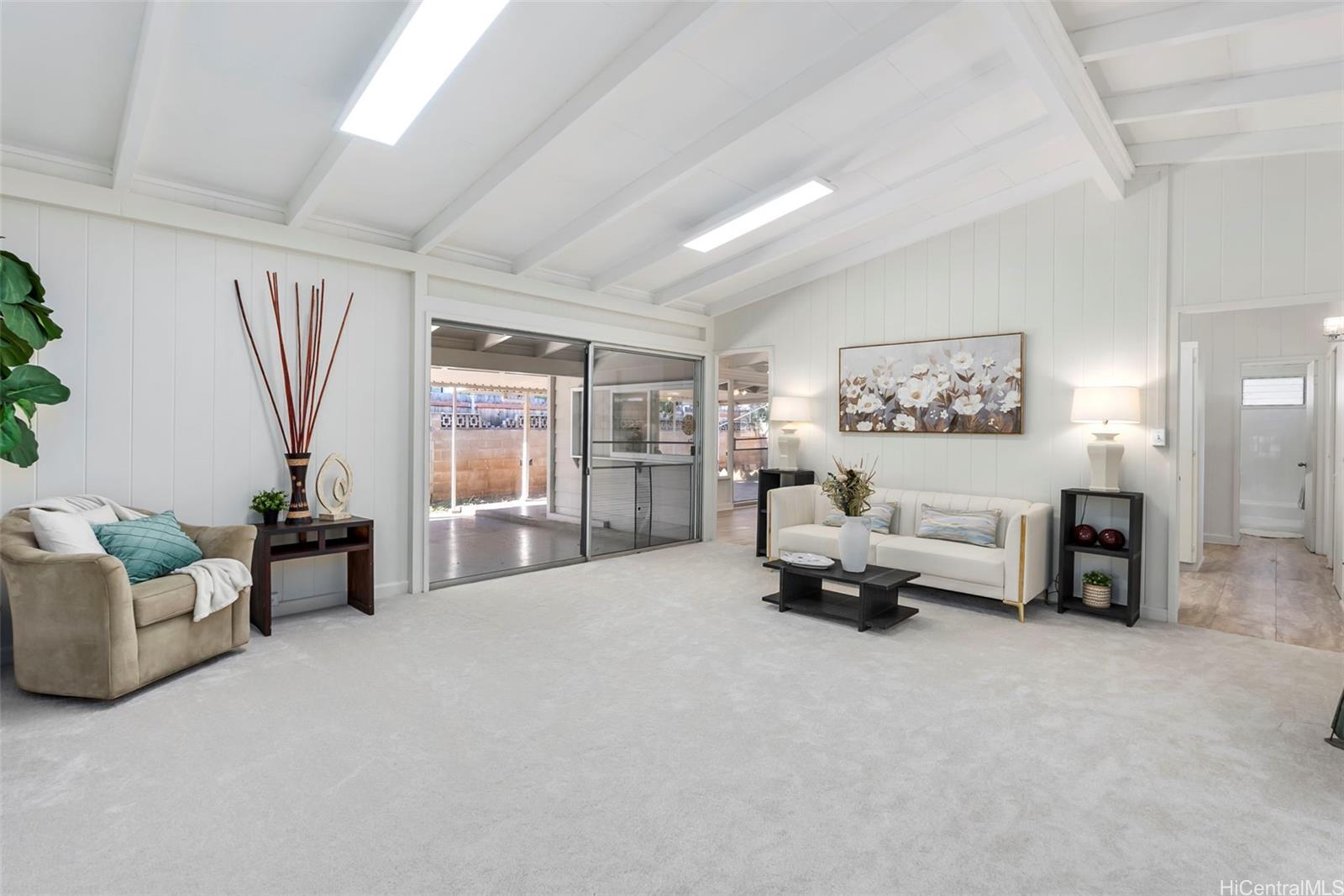 1244 Haloa Drive