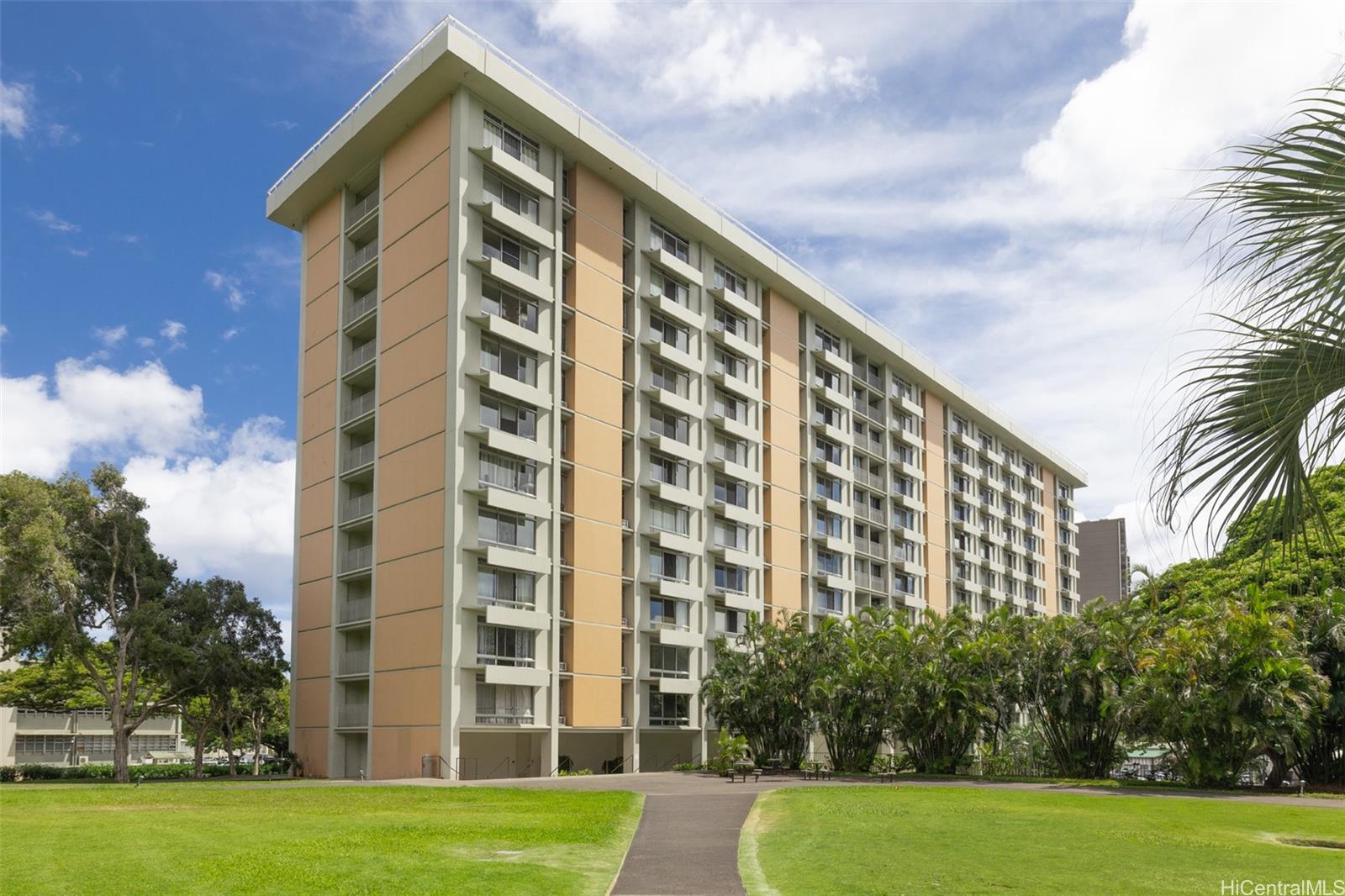 1511 Nuuanu Avenue Unit 724 1511 Nuuanu Avenue Unit 724