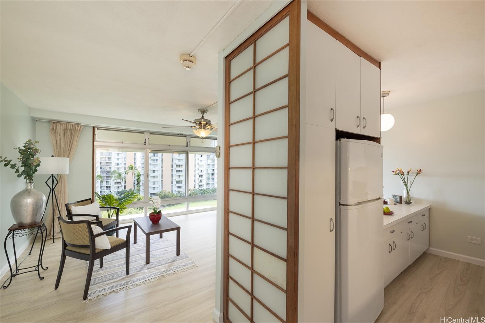 1511 Nuuanu Avenue  Unit 724