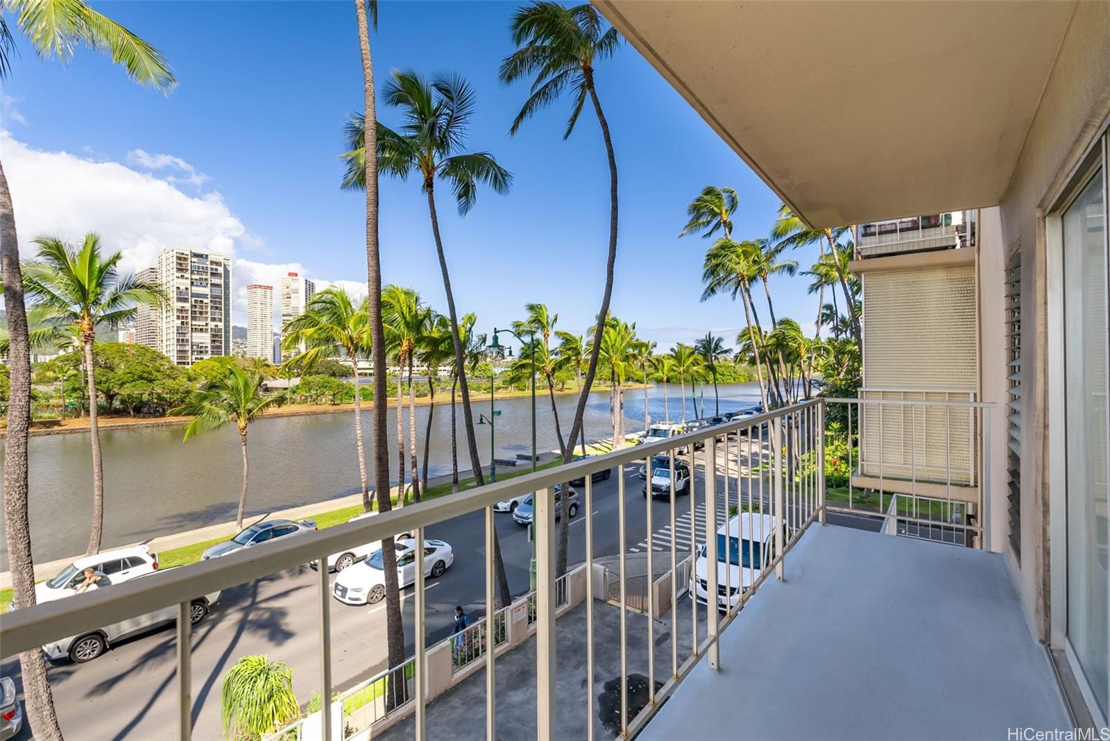 2115 Ala Wai Boulevard  Unit 305