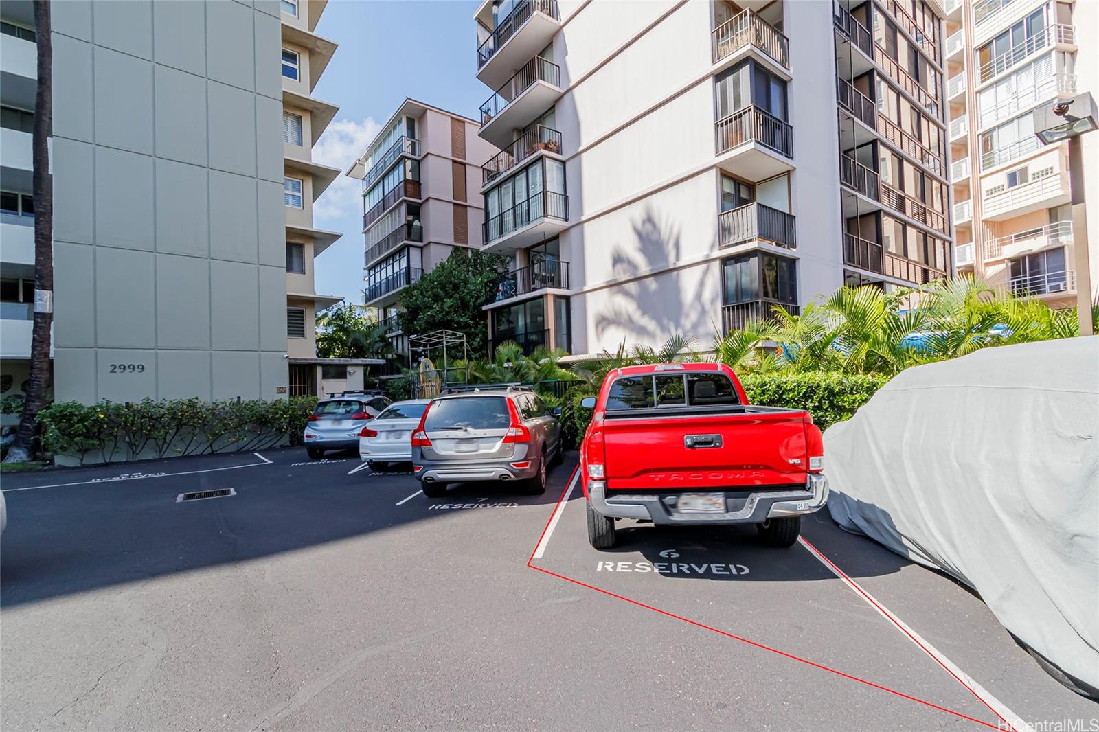 2999 Kalakaua Avenue  Unit 202