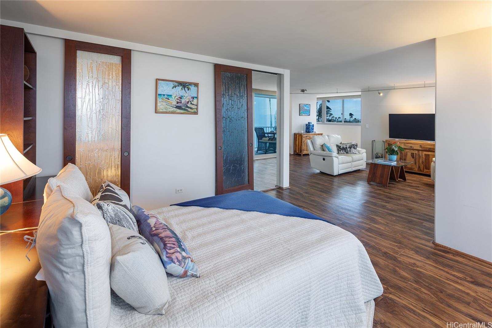 3056 Kalakaua Avenue  Unit PHW