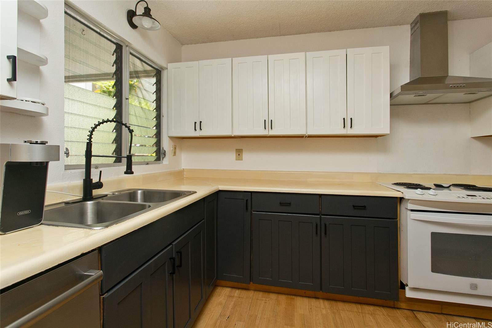 44-150-4 Kou Place  Unit 2204