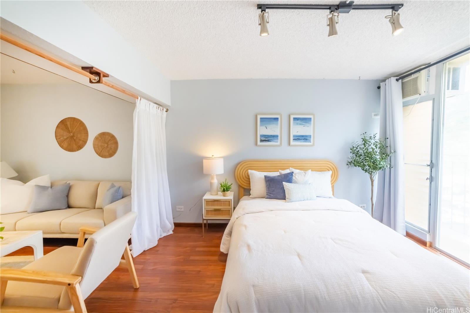 2140 10th Avenue  Unit 405