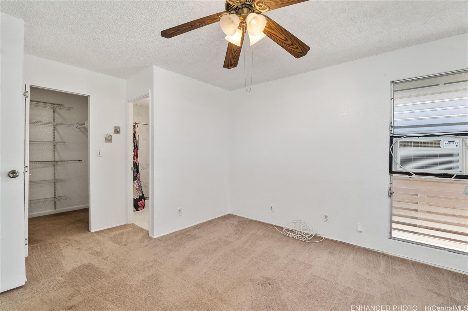 Photo 14 of 25