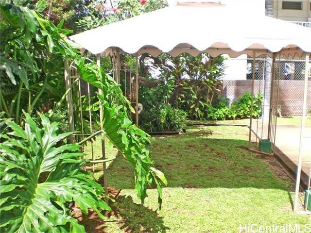Photo 16 of 17