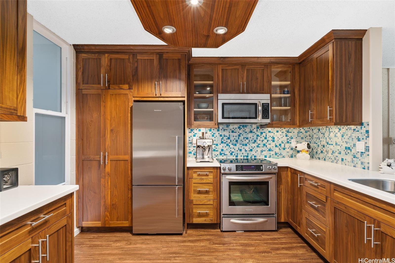 95-045 Waikalani Drive G105