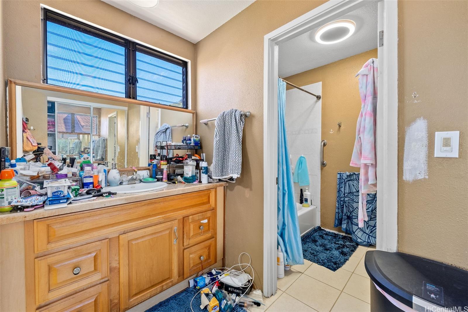 1120 Kahului Street