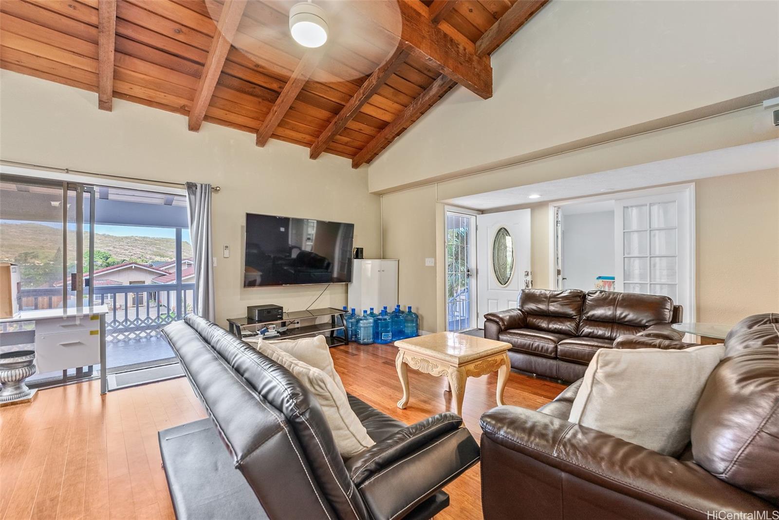 1120 Kahului Street