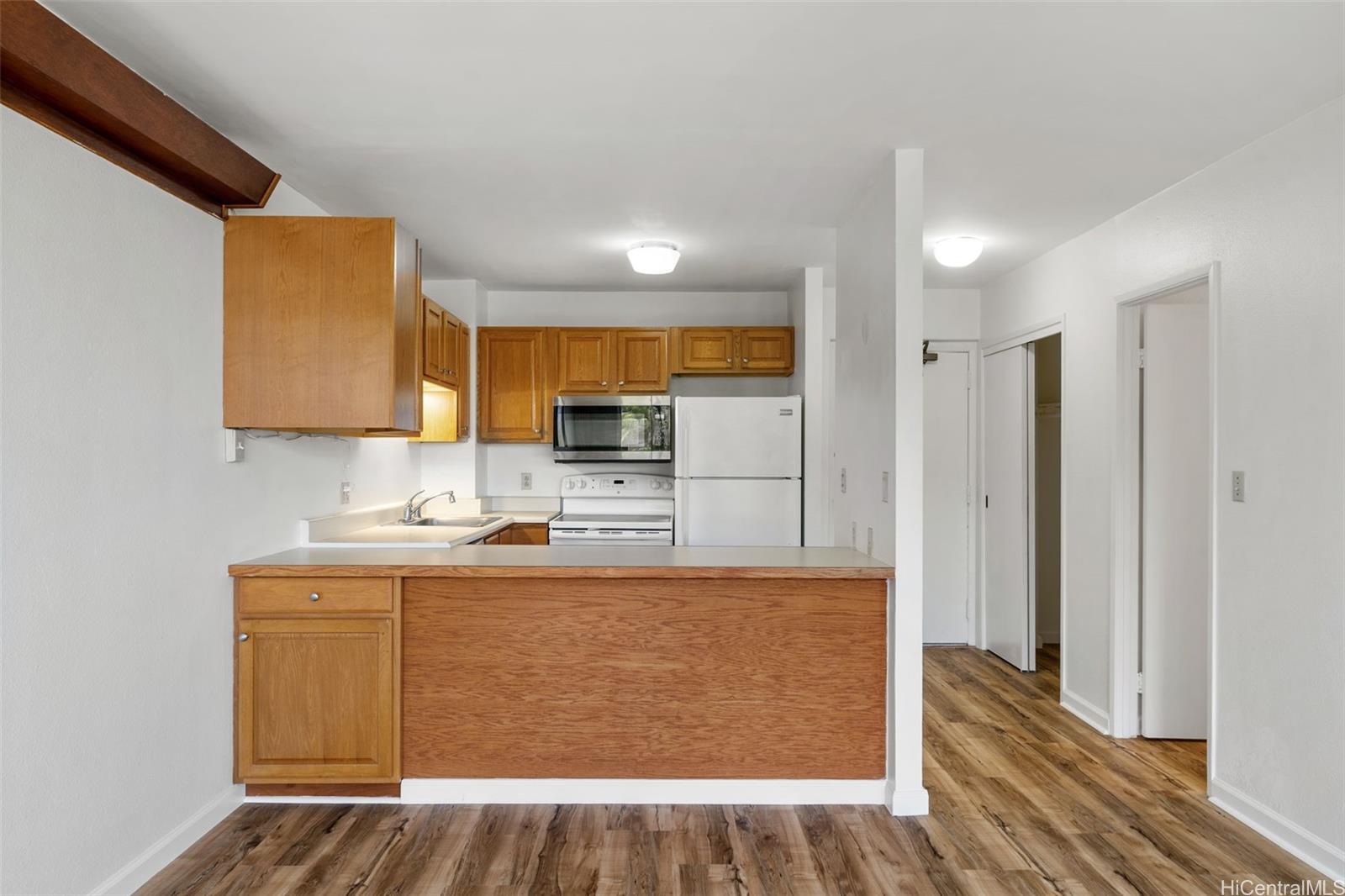 55 S Kukui Street  Unit D312