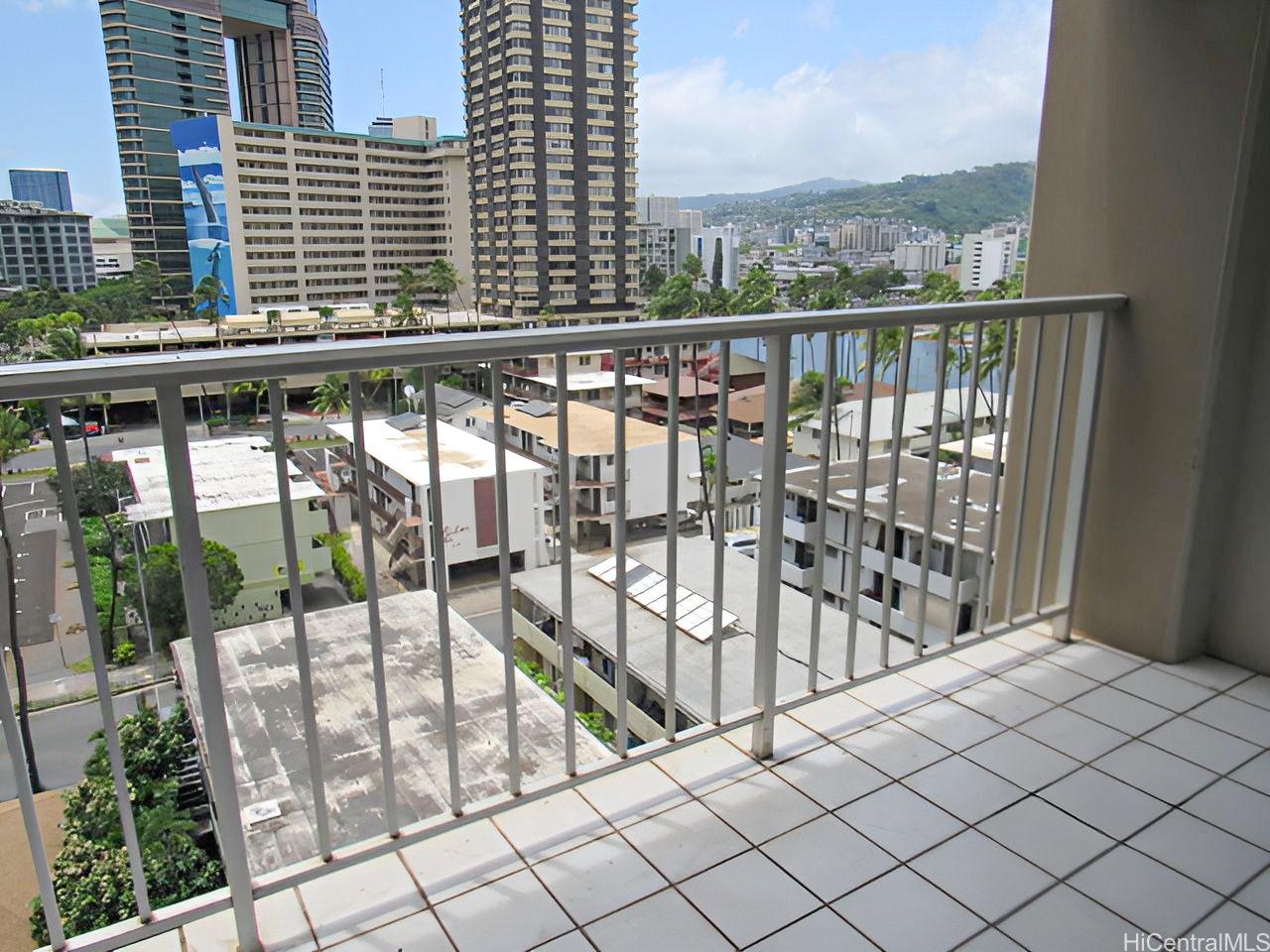 Photo 20 of 25